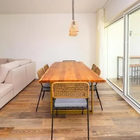 Serenity 18 House By Ici Willa *