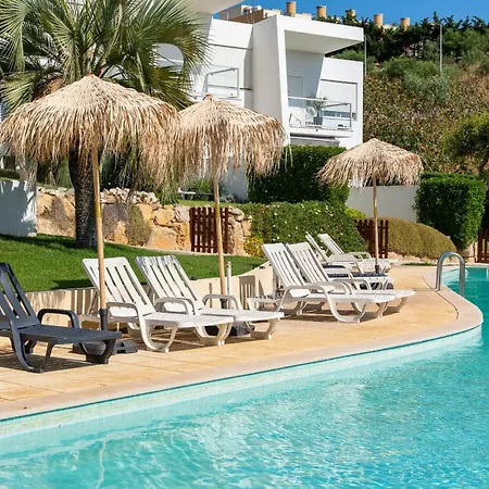 Serenity 18 House By Ici *