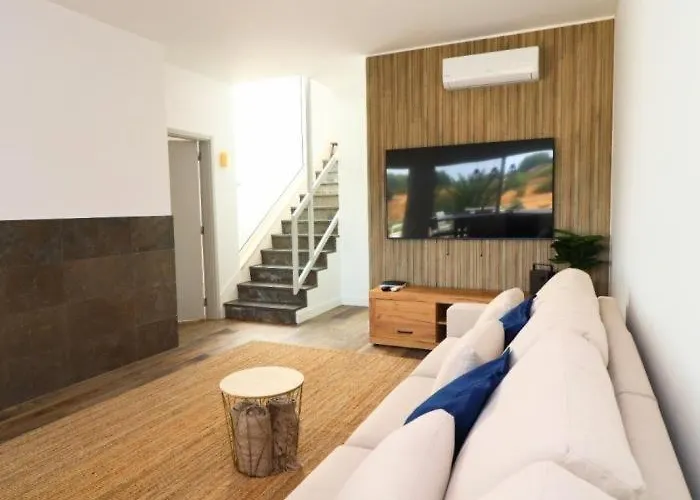 Serenity 18 House By Ici *