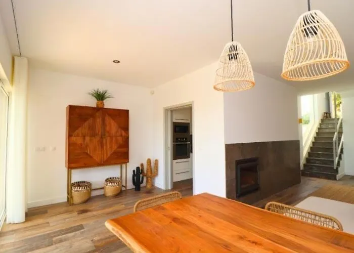 Serenity 18 House By Ici Villa