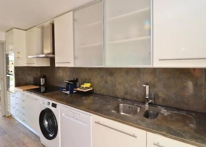 Villa Serenity 18 House By Ici