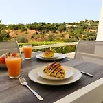 Serenity 18 House By Ici